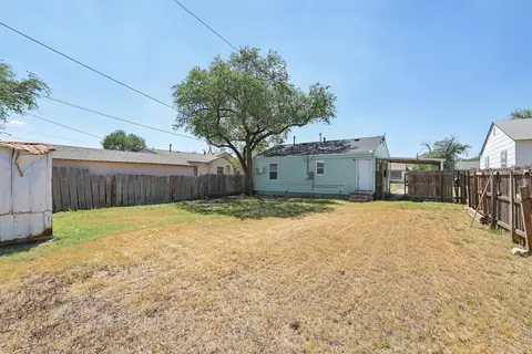 Exterior - 4613 S Lipscomb Street Amarillo Tx 79110-2621 St, Amarillo, TX 79110 photo 3 of 5