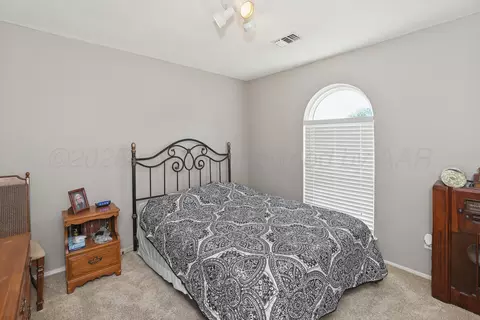Bedroom - 1120 Shasta Drive Amarillo Tx 79110-3522 Dr, Amarillo, TX 79110 photo 5 of 6