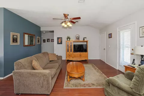 Living - 1120 Shasta Drive Amarillo Tx 79110-3522 Dr, Amarillo, TX 79110 photo 1 of 2