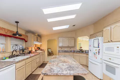 Kitchen - 4009 Echo Drive Amarillo Tx 79108-5361 Dr, Amarillo, TX 79108 photo 1 of 4
