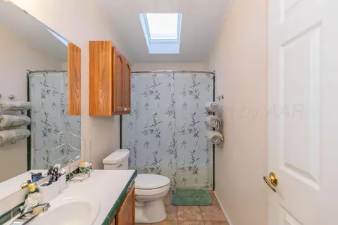 Bath - 4009 Echo Drive Amarillo Tx 79108-5361 Dr, Amarillo, TX 79108 photo 5 of 6
