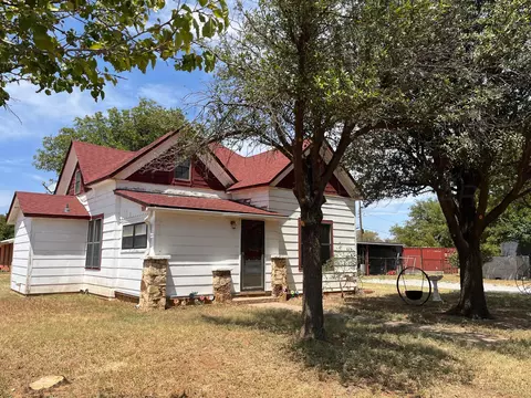 610 8th Street Childress Tx 79201 St, Childress, TX 79201