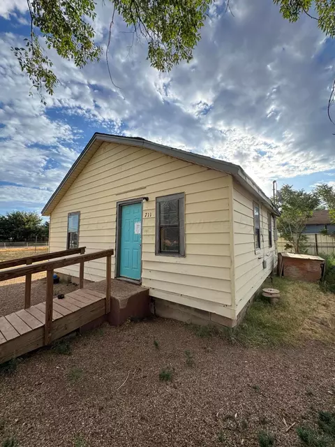 711 S Roberts Street Amarillo Tx 79102 St, Amarillo, TX 79102