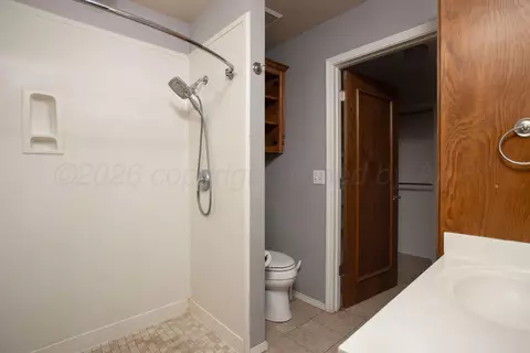 Bath - 4534 Steffi Court Amarillo Tx 79110-1748 Ct, Amarillo, TX 79110 photo 4 of 4