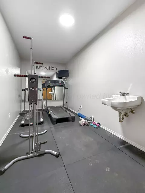 Other - 304 Gardner Street Borger Tx 79007 St, Borger, TX 79007 photo 4 of 5