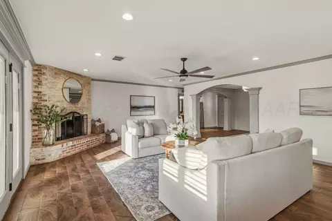 Living - 5107 Shield Drive Amarillo Tx 79110 Dr, Amarillo, TX 79110 photo 4 of 5