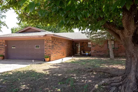 Exterior - 5135 Mccarty Boulevard Amarillo Tx 79110 Blvd, Amarillo, TX 79110 photo 2 of 7