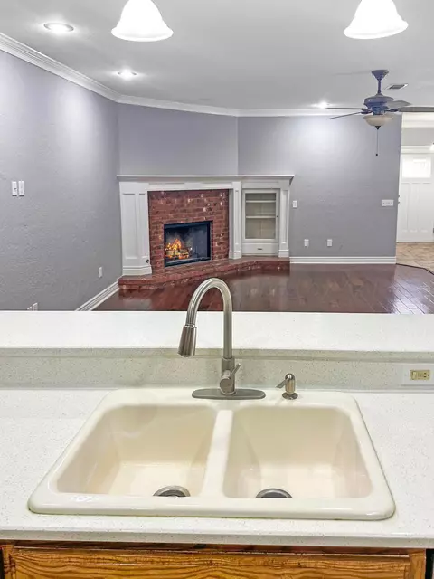 Kitchen - 2 Cambridge Place Borger Tx 79007 Pl, Borger, TX 79007 photo 1 of 4
