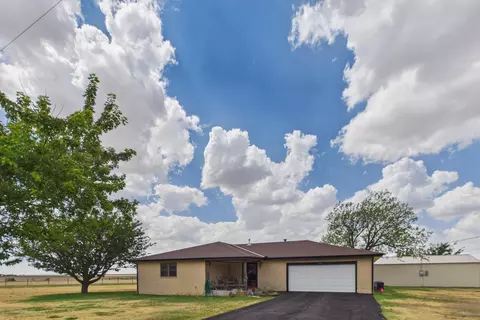 700 S Warren Street White Deer Tx 79097 St, White Deer, TX 79097