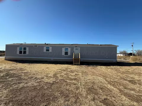 1042 S Wilcox Street Pampa Tx 79065-8039 St, Pampa, TX 79065