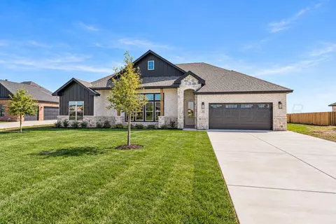 12 Kingston Drive Canyon Tx 79015-1973 Dr, Canyon, TX 79015