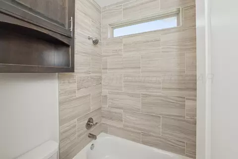 Bath - 9176 E Strawberry Fields Drive Amarillo Tx 79119-9845 Dr, Amarillo, TX 79119 photo 7 of 7