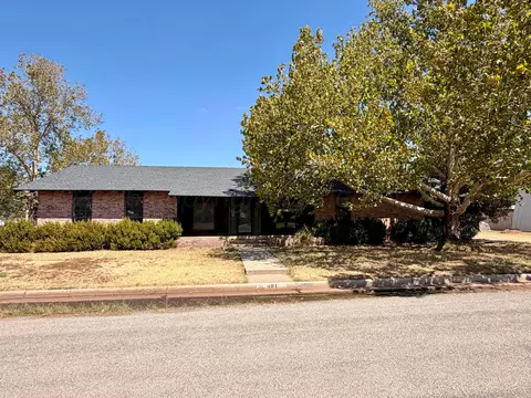 401 Ave J Se Childress Tx 79201, Childress, TX 79201
