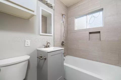 Bath - 4219 Gables Street Amarillo Tx 79110-2124 St, Amarillo, TX 79110 photo 1 of 1