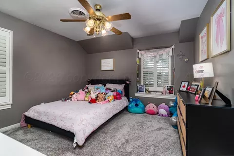 Bedroom - 228 Skycrest Street Borger Tx 79007 St, Borger, TX 79007 photo 2 of 4