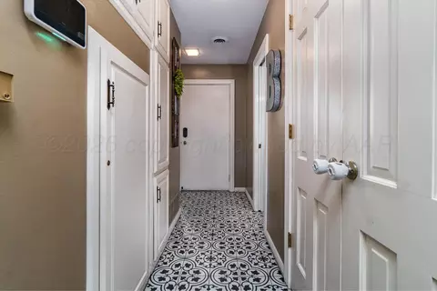 Entry Way - 228 Skycrest Street Borger Tx 79007 St, Borger, TX 79007 photo 5 of 5