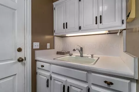 Other - 228 Skycrest Street Borger Tx 79007 St, Borger, TX 79007 photo 2 of 4