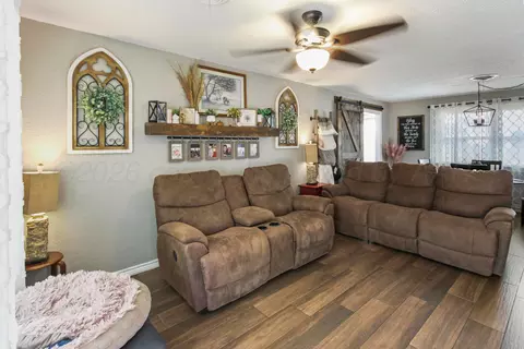 306 S Austin Street Shamrock Tx 79079 St, Shamrock, TX 79079