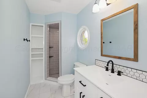 Bath - 2203 Troveta Drive Amarillo Tx 79110 Dr, Amarillo, TX 79110 photo 3 of 4