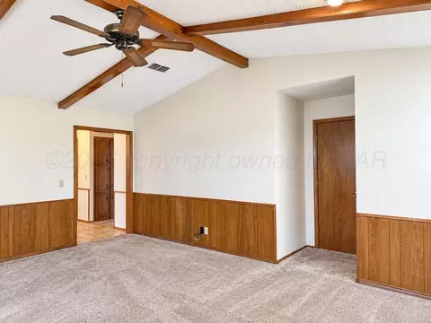 Living - 1100 Sugarloaf Drive Amarillo Tx 79110-3517 Dr, Amarillo, TX 79110 photo 2 of 2
