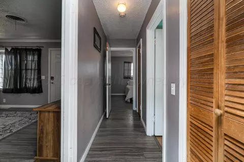 Entry Way - 420 Union Street Borger Tx 79007 St, Borger, TX 79007 photo 1 of 2
