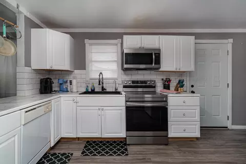 Kitchen - 420 Union Street Borger Tx 79007 St, Borger, TX 79007 photo 1 of 3