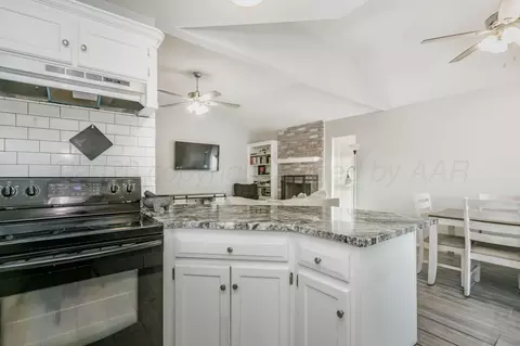 Kitchen - 2205 Troveta Drive Amarillo Tx 79110-3211 Dr, Amarillo, TX 79110 photo 2 of 3