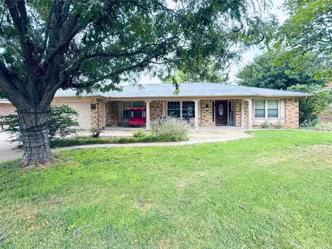 1506 NE 2nd Street Dumas Tx 79029-3416 St, Dumas, TX 79029