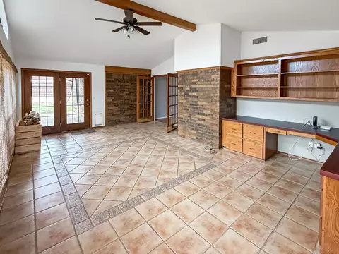 Living - 311 Bois D Arc Borger Tx 79007, Borger, TX 79007 photo 2 of 2