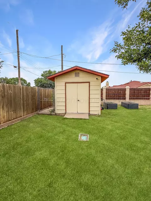 Other - 311 Bois D Arc Borger Tx 79007, Borger, TX 79007 photo 6 of 10