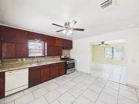 Kitchen - 820 Russell Street Amarillo Tx 79104 St, Amarillo, TX 79104 photo 3 of 3