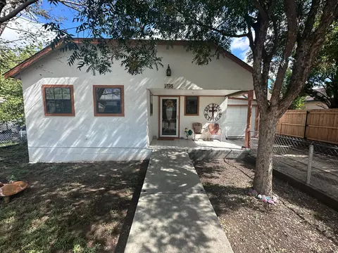 305 S Hoyne Avenue Fritch Tx 79036 Ave, Fritch, TX 79036