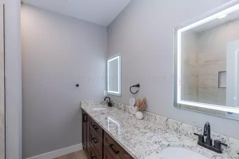 Bath - 17850 Lone Ranch Road Amarillo Tx 79124-2084 Rd, Amarillo, TX 79124 photo 5 of 7