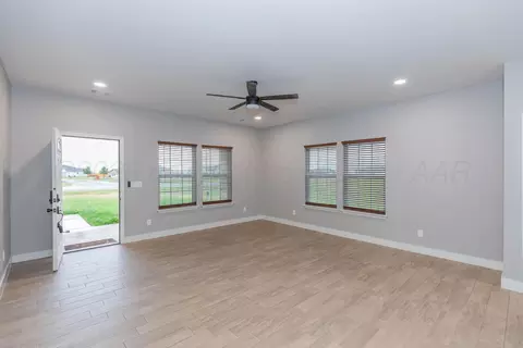 Living - 17850 Lone Ranch Road Amarillo Tx 79124-2084 Rd, Amarillo, TX 79124 photo 4 of 4