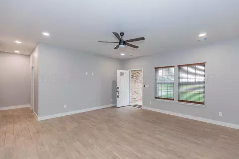 Living - 17850 Lone Ranch Road Amarillo Tx 79124-2084 Rd, Amarillo, TX 79124 photo 3 of 4