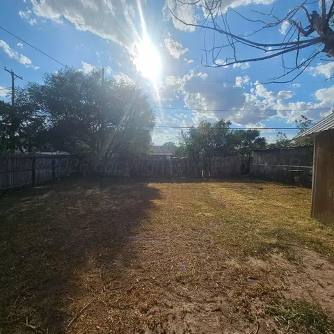 Exterior - 3906 S Tyler Street Amarillo Tx 79110-1631 St, Amarillo, TX 79110 photo 2 of 3