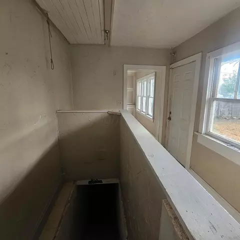 Entry Way - 3906 S Tyler Street Amarillo Tx 79110-1631 St, Amarillo, TX 79110 photo 2 of 3
