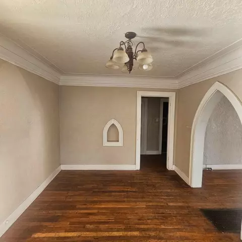 Living - 3906 S Tyler Street Amarillo Tx 79110-1631 St, Amarillo, TX 79110 photo 5 of 5