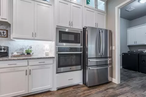 Kitchen - 6204 Time Square Amarillo Tx 79119 Sq, Amarillo, TX 79119 photo 5 of 6