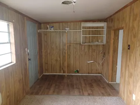 Living - 4109 S Monroe Street Amarillo Tx 79110 St, Amarillo, TX 79110 photo 3 of 3