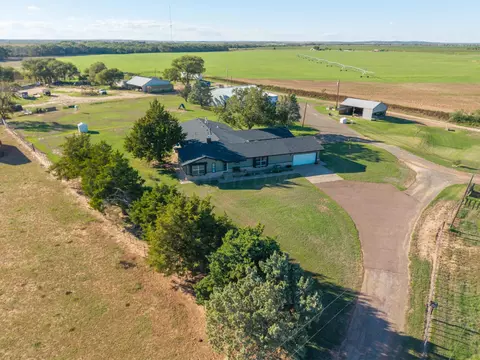 14275 State Hwy 256 Memphis Tx 79245, Memphis, TX 79245