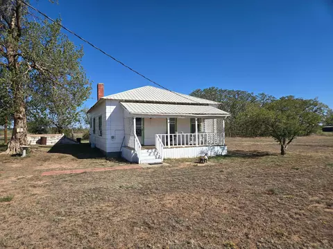 611 S State Highway 70 Matador Tx 79256, Matador, TX 79244