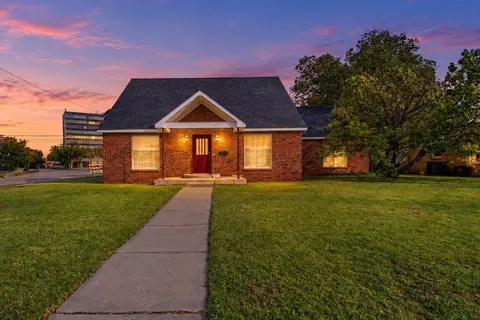 2201 Peach Tree Street Amarillo Tx 79109-1922 St, Amarillo, TX 79109