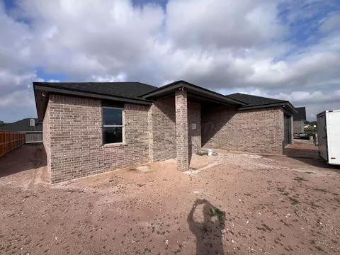 604 Columbia Drive Hereford Tx 79045 Dr, Hereford, TX 79045