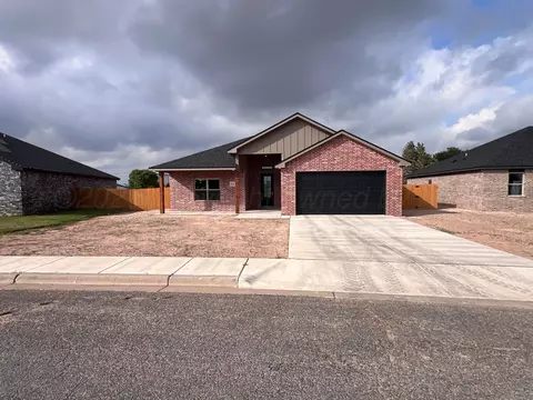 608 Columbia Drive Hereford Tx 79045 Dr, Hereford, TX 79045