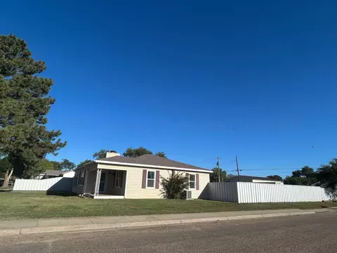 802 N Pearl Street Stratford Tx 79084 St, Stratford, TX 79084
