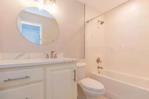 Bath - 5205 Raindrop Lane Amarillo Tx 79110-3113 Ln, Amarillo, TX 79110 photo 1 of 5
