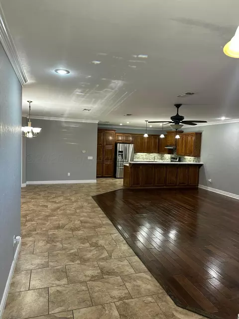 Other - 2 Cambridge Place Borger Tx 79007 Pl, Borger, TX 79007 photo 2 of 7