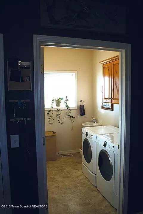 4687 E 108 N, Rigby, ID 83442 photo 9