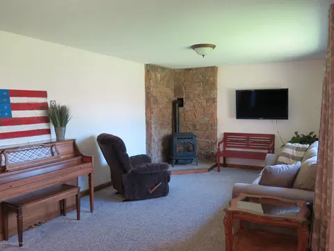 440 E Harper Ave, Driggs, ID 83422 photo 17